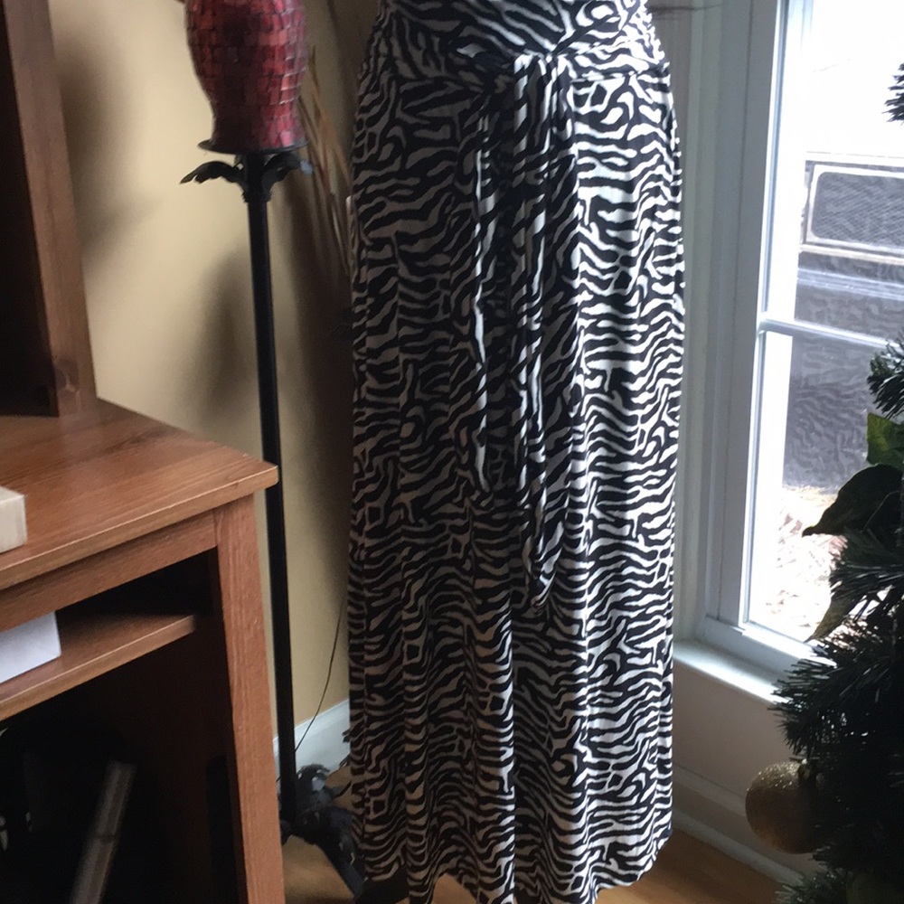 Black and white animal print maxi skirt